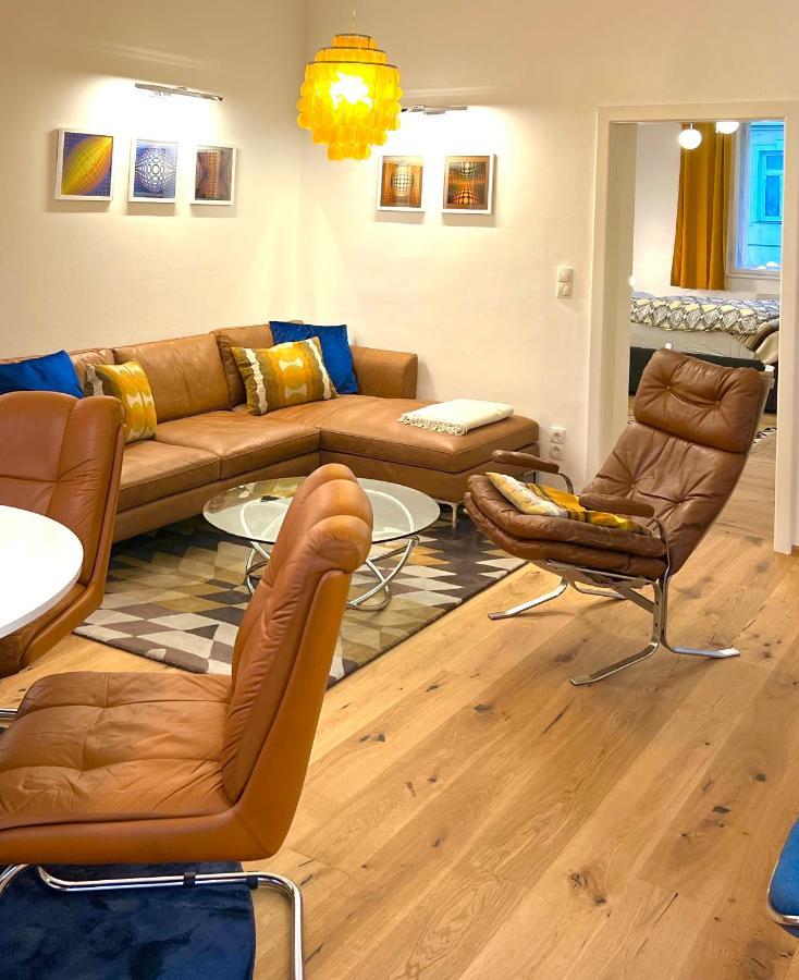 Vintage Design Apartments Wina Bagian luar foto