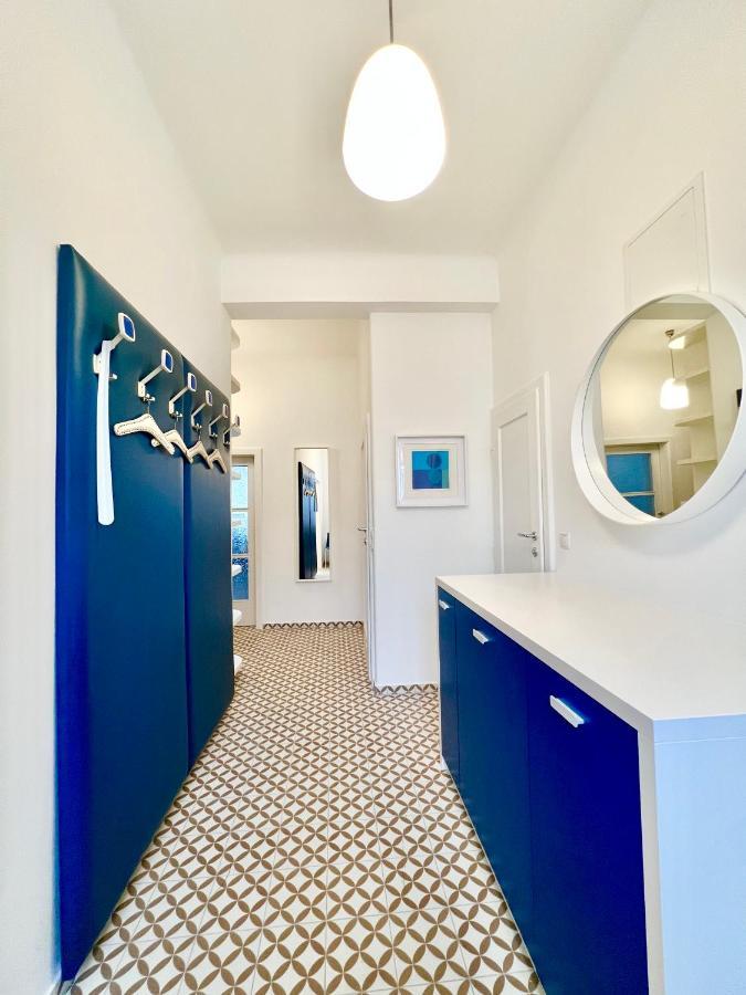 Vintage Design Apartments Wina Bagian luar foto