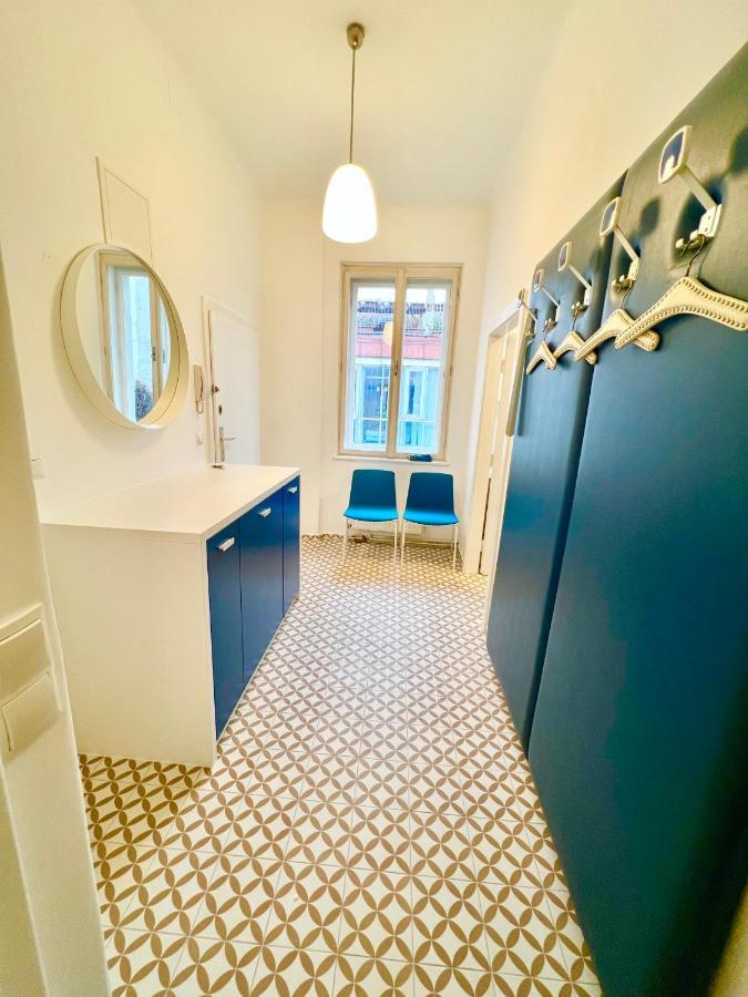 Vintage Design Apartments Wina Bagian luar foto