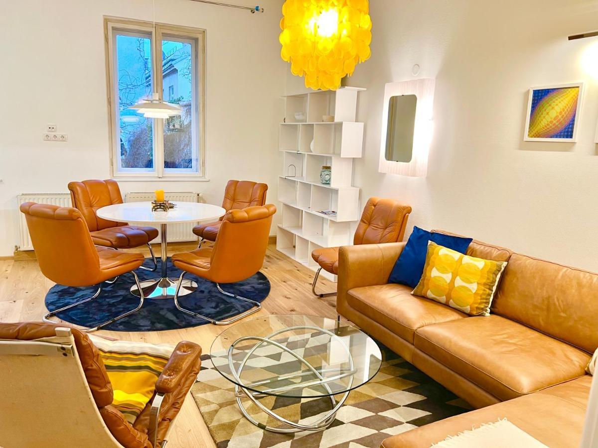 Vintage Design Apartments Wina Bagian luar foto