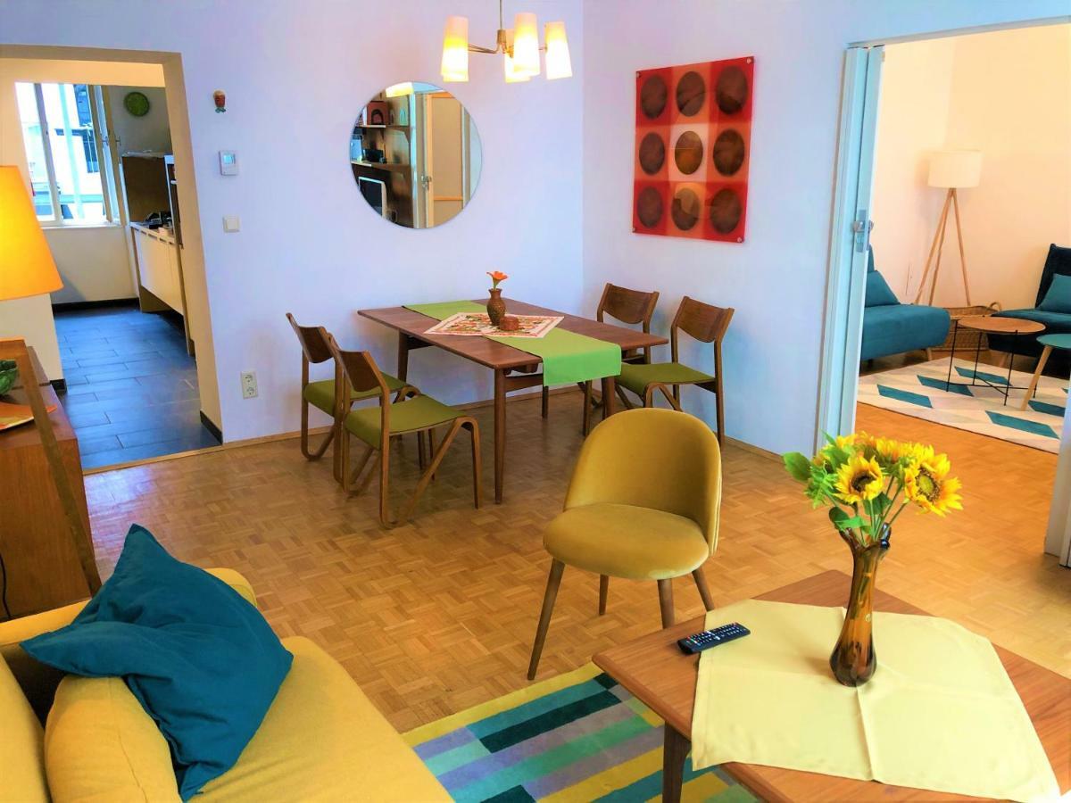 Vintage Design Apartments Wina Bagian luar foto
