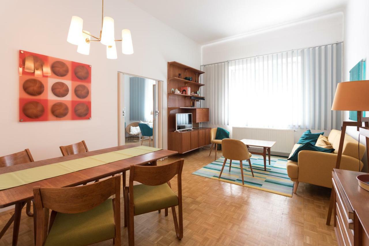 Vintage Design Apartments Wina Bagian luar foto